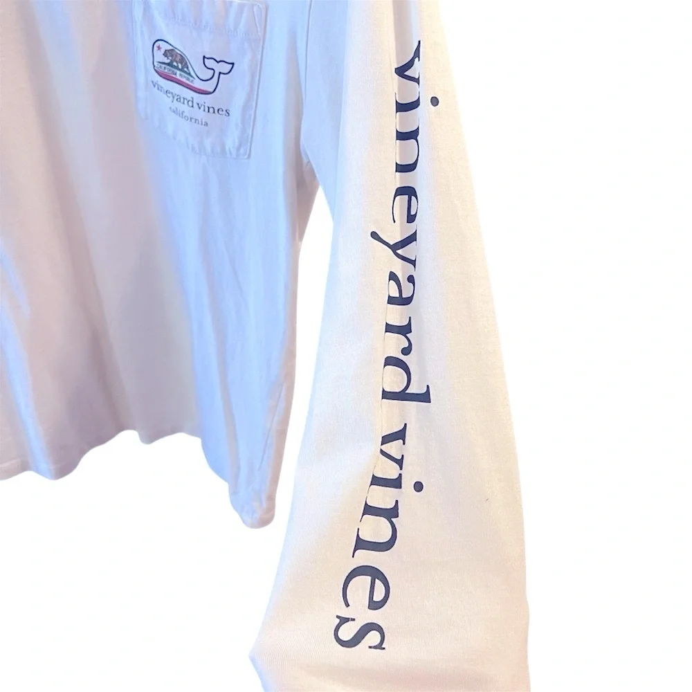 Vineyard Vines Men's White Long Sleeve Shirt with California Bear. Extra Small